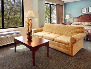 วินเกต บาย วินด์แฮม ราลีห์ เดอรัม แอร์พอร์ต Hotel เดอแรม ภายนอก รูปภาพ